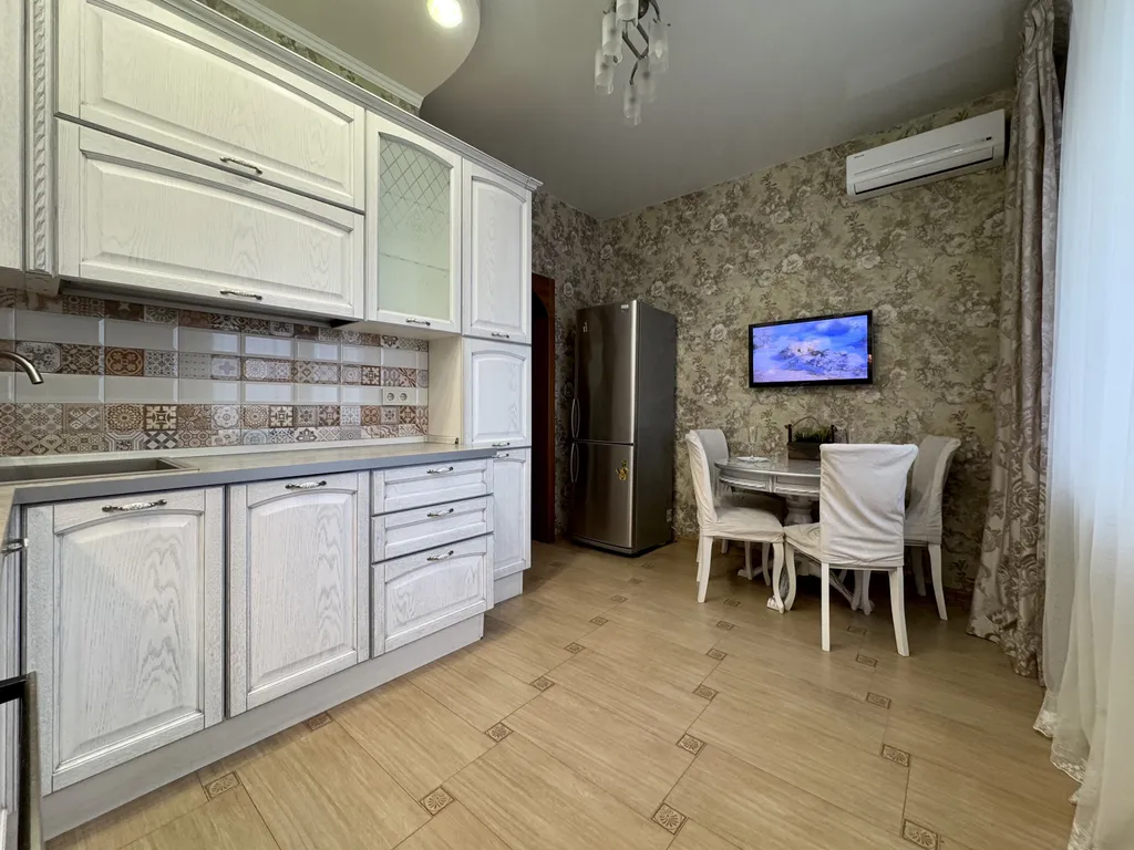 3-комнатная Квартира