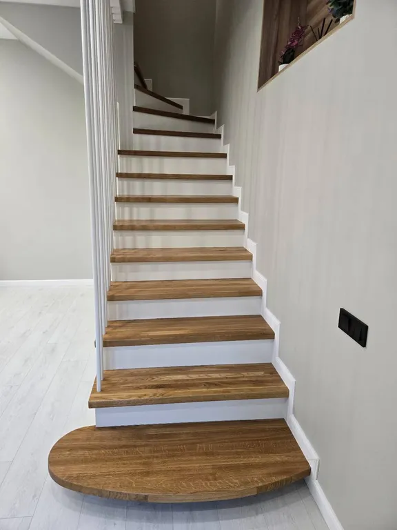 Уютная двухуровневая квартира на Берегу моря