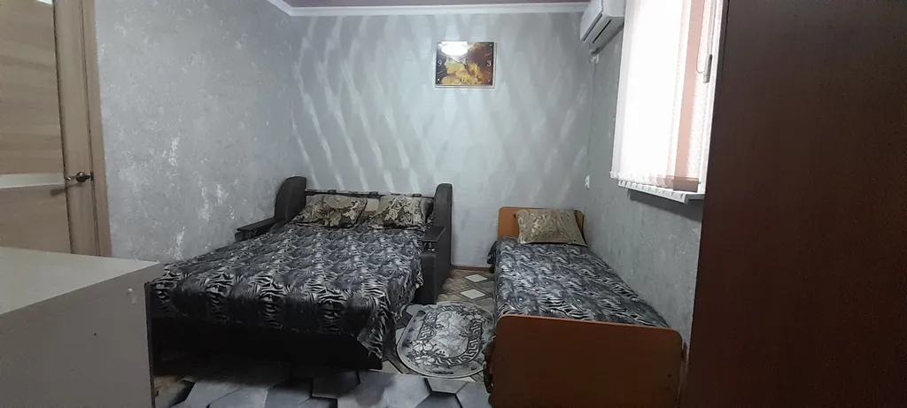 Коттедж Отдельно стоящий однокомнатный домик в частном секторе — аренда посуточно в Должанская