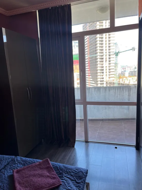 Квартира Квартира с изолированной спальней — Батуми