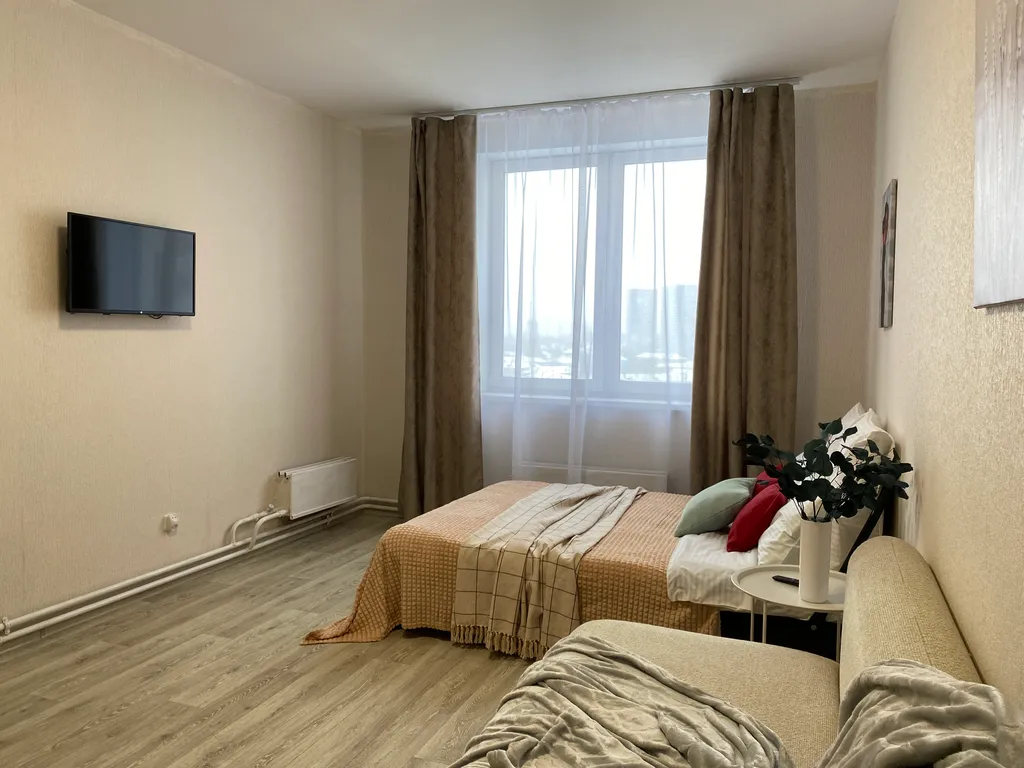 Квартира напротив ТРК Планета