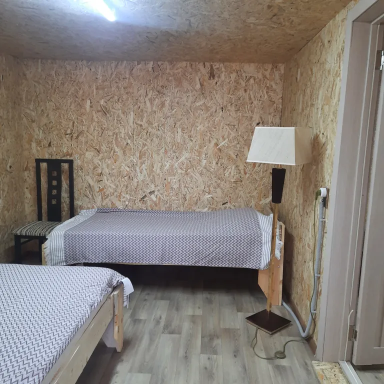 Квартира Семейный двухкомнатный номер с мини кухней на втором этаже — аренда посуточно в Хужир (Ольхон)