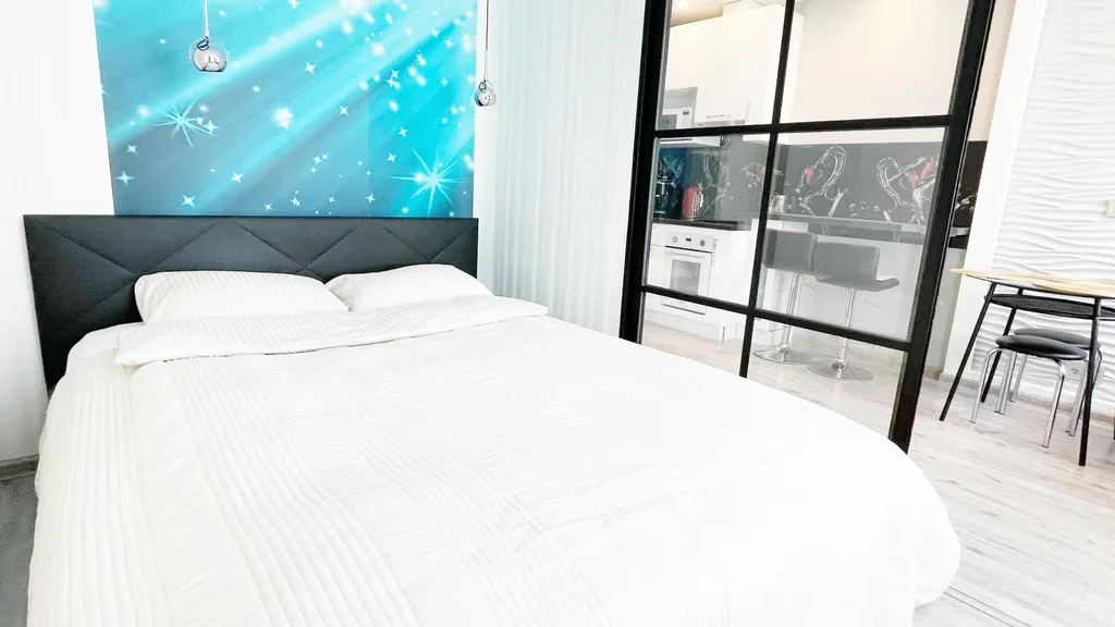 Квартира Стильная студия в ЖК Молодежный — аренда посуточно в Красногорск