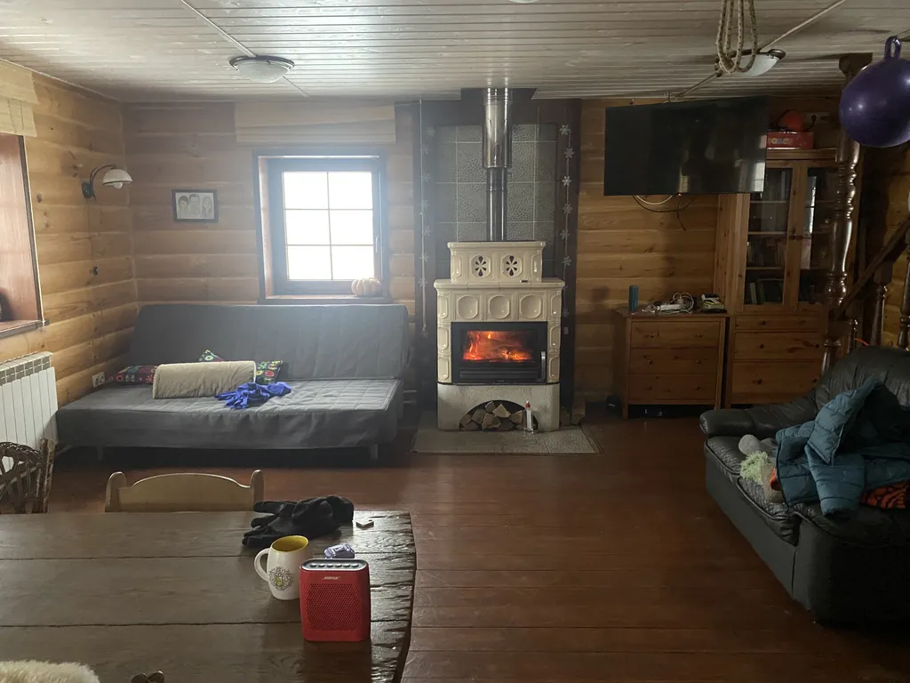 Уютный дом с баней и подворьем