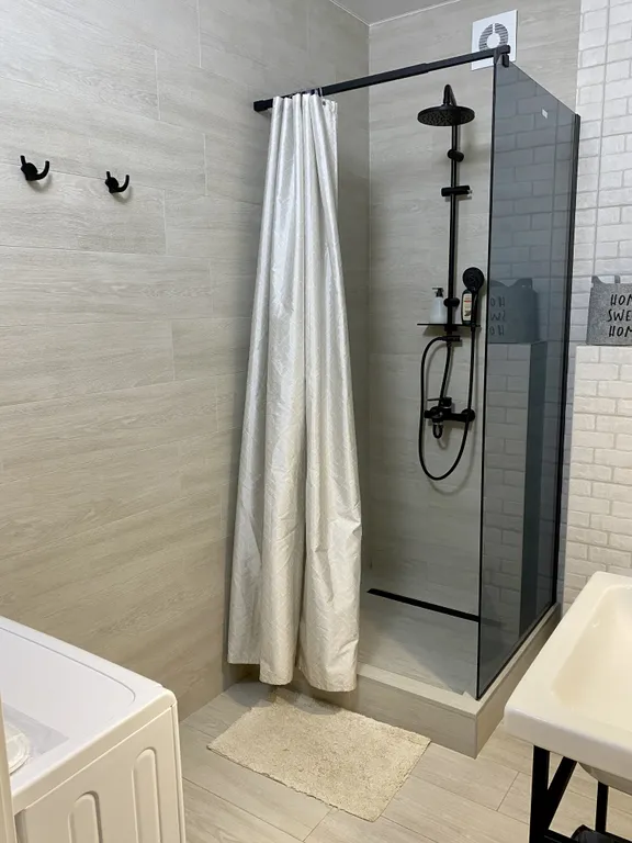 Апартаменты "Адам и Ева" с видом на озеро