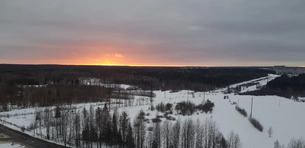 Просторная квартира с видом на закат