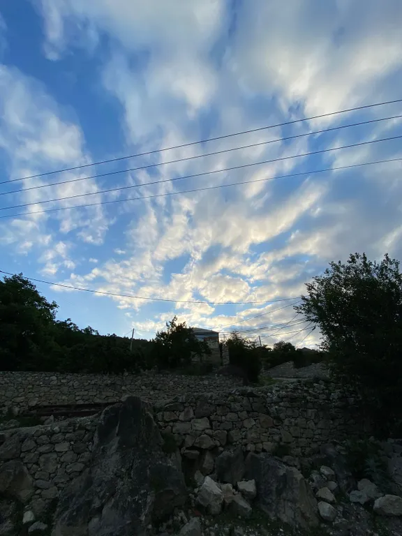 Комната с диваном