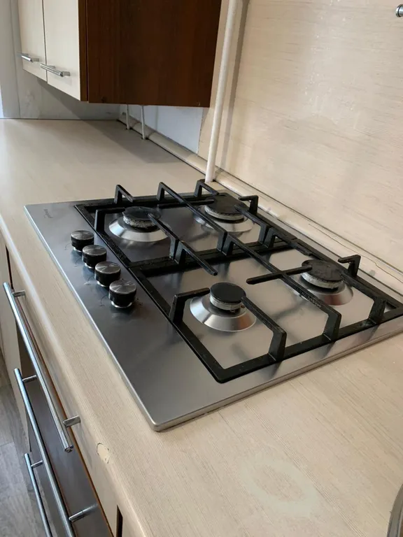 2-комнатная квартира для 7 гостей около площади Ленина