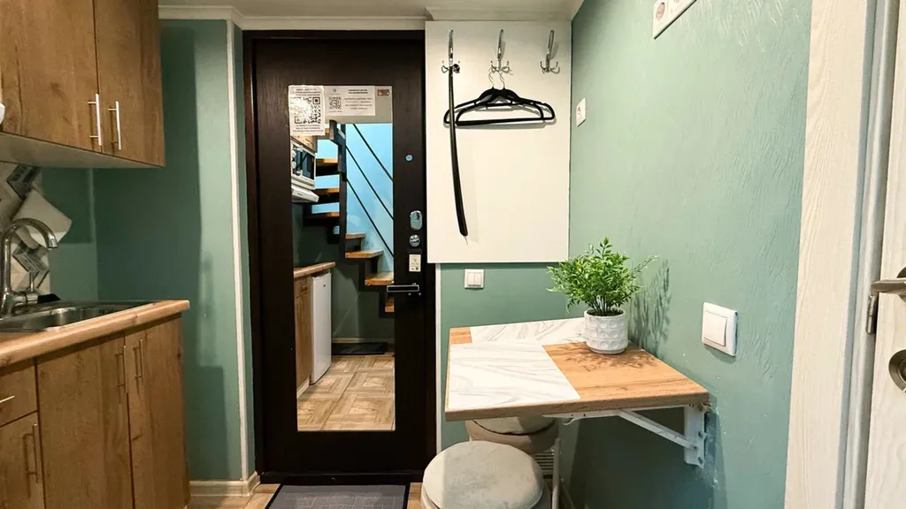 Квартира Квартира Двухуровневая студия у метро Автозаводская — Москва