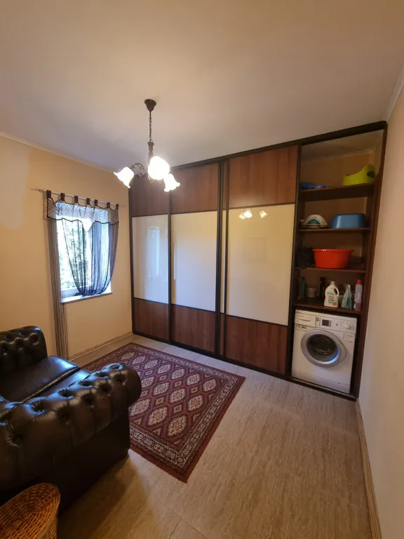 Вилла художника у моря с бассейном