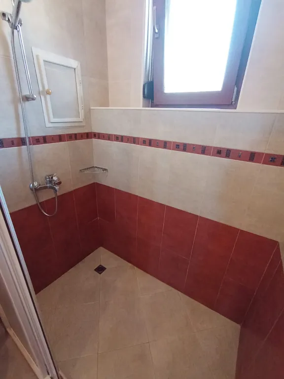 Трехкомнатный люкс в соснах у моря в Санта Марина