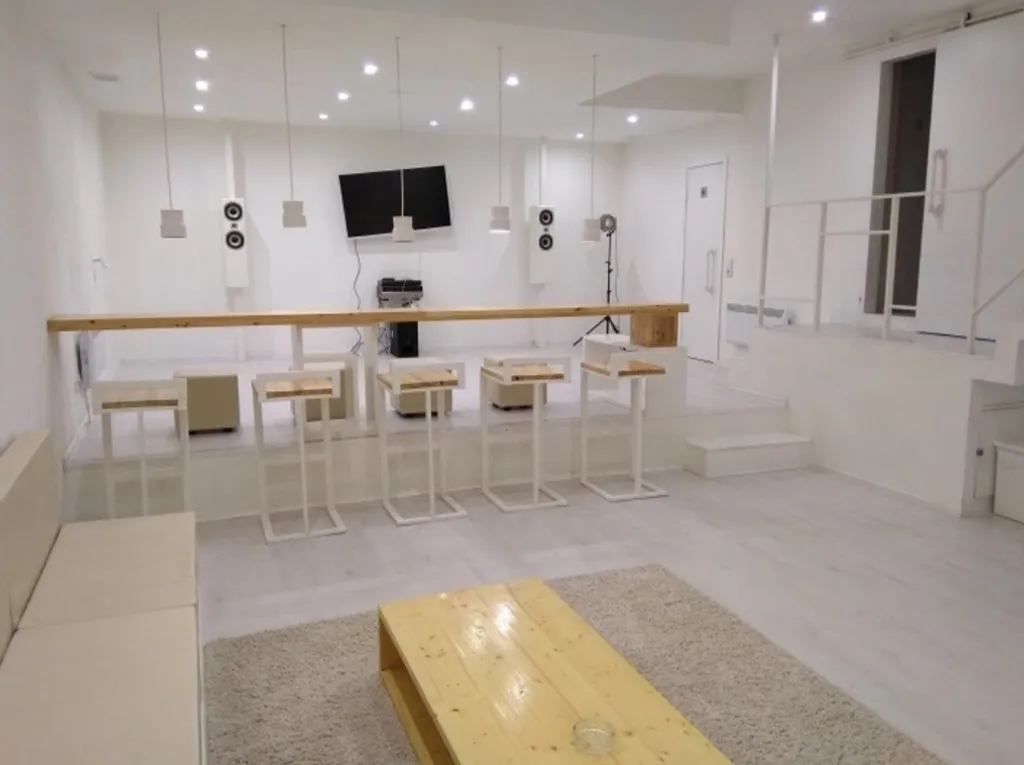 Коттедж White house party — аренда посуточно в Щербинка