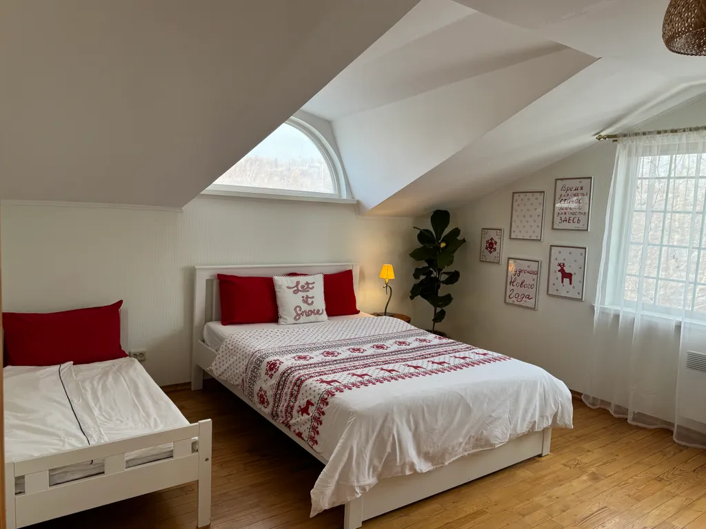 Дом отдыха и развлечений American House