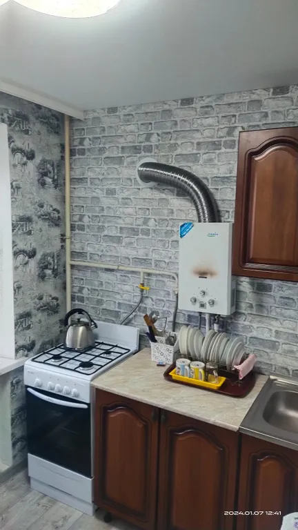 2х комн. квартира  с платной охраняемой парковкой во дворе