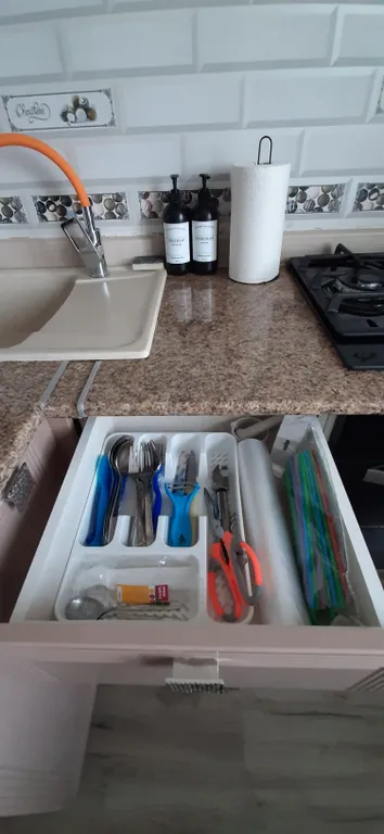 Уютная и светлая квартира рядом с кинотеатром и сосновым парком