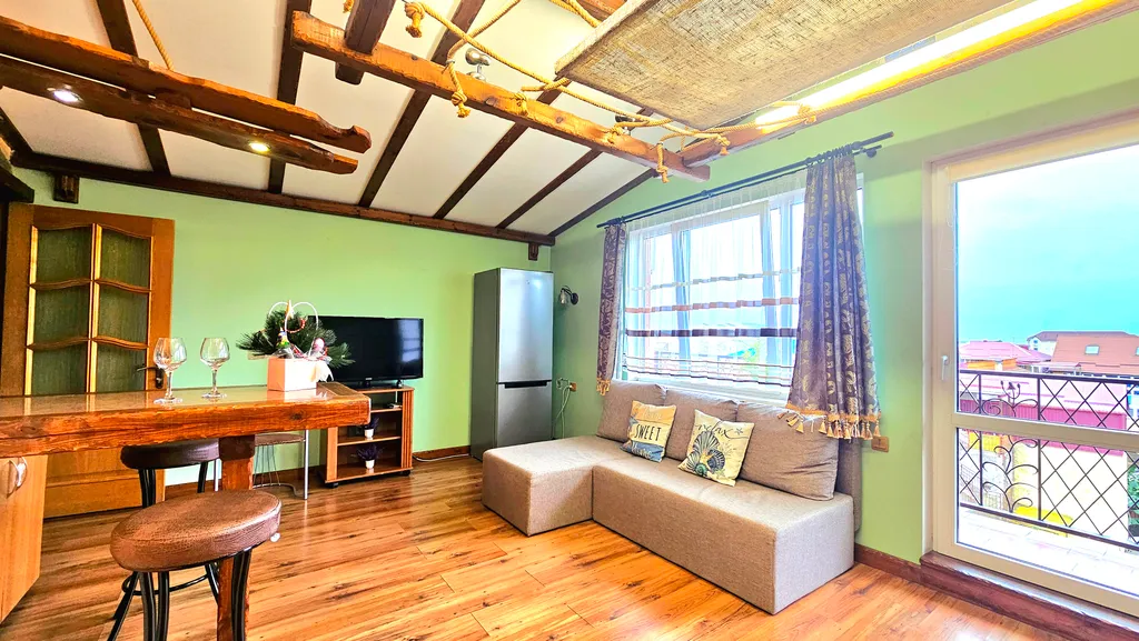 Квартира 3-комнатная Квартира — Адлер