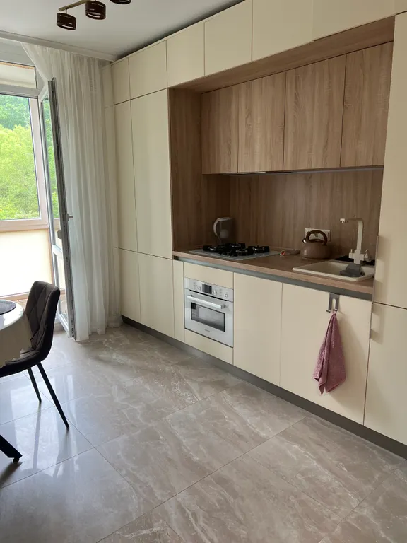 Квартира Уютная квартира с хорошим расположением в красивом месте. — Светлогорск