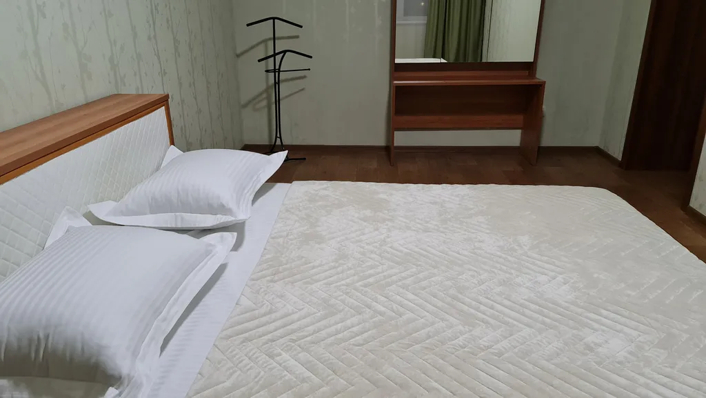 Просторная комфортабельная 2-комнатная квартира в многоэтажном доме