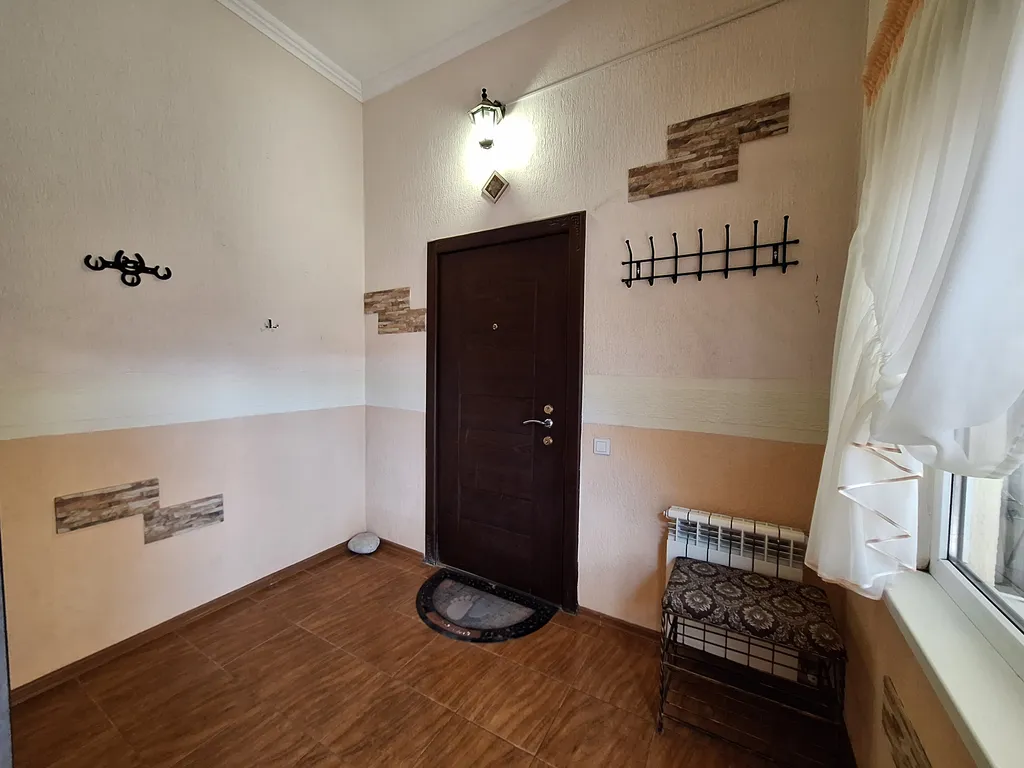 Уютный 2-комнатный дом в центре