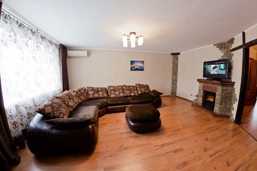 Просторная двушка в центре