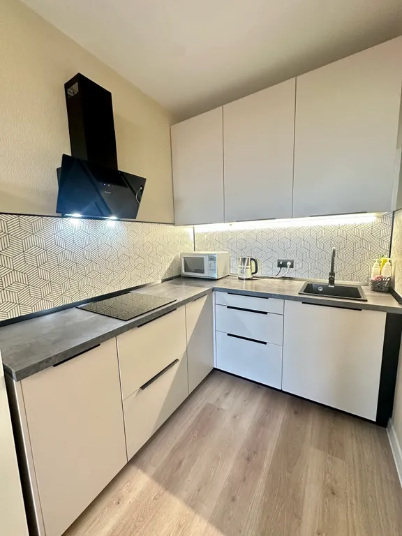 Квартира Квартира Прекрасная евро-двушка с видом на лес — Москва