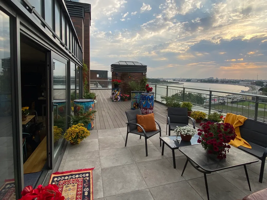 Уникальная квартира с террасой