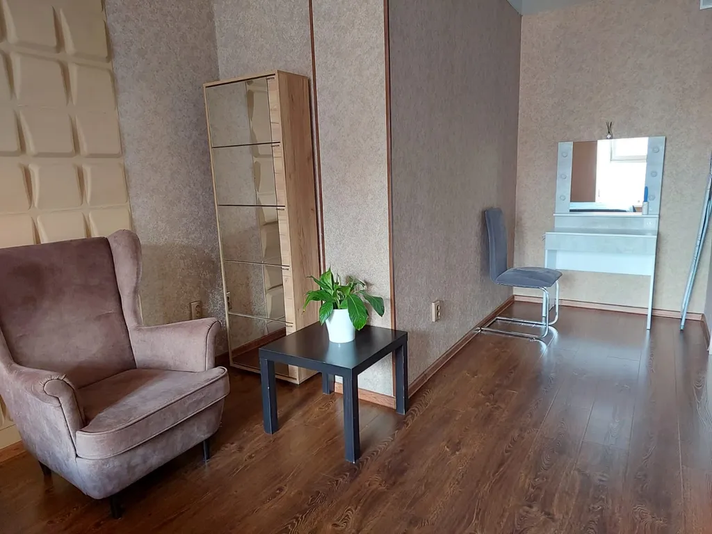 Апартаменты с видом в горы и в город