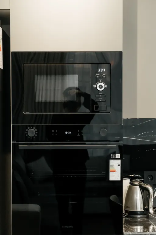 Уютная трешка с красивым видом на горы