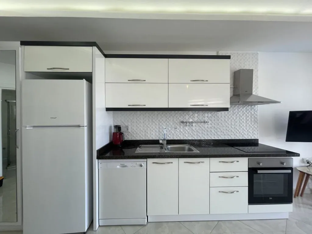 Квартира с видом на море в 50 метрах от пляжа