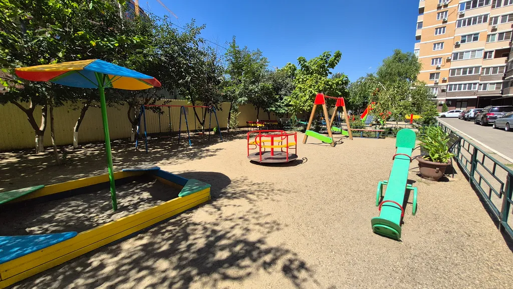 Квартира Просторная квартира с 3 раздельными спальными местами парк Галицкого — Краснодар