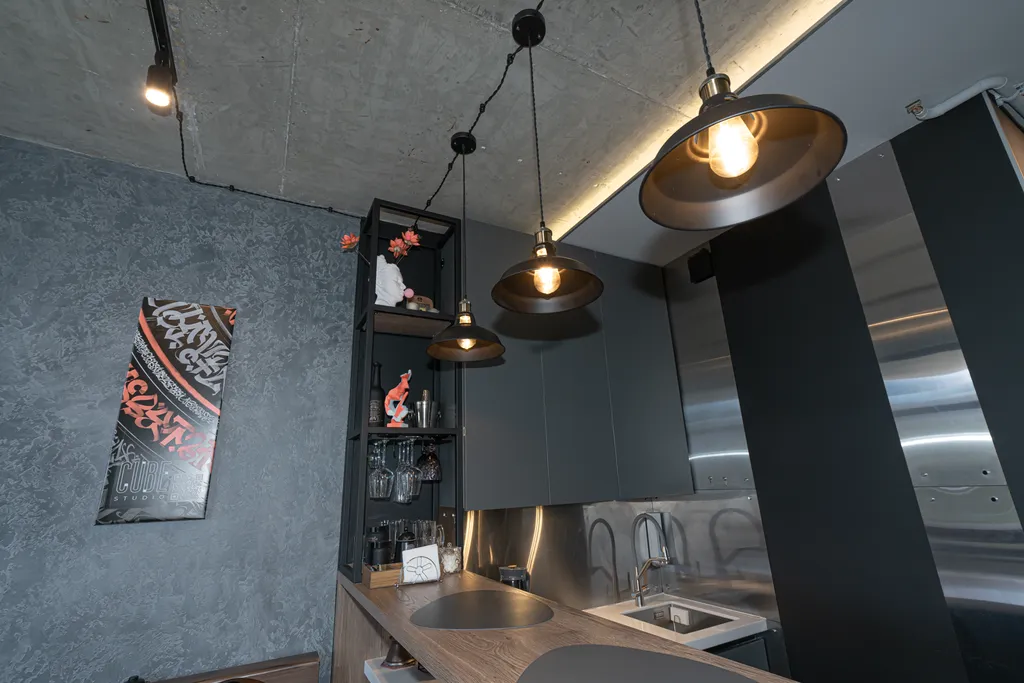 Дизайнерская студия Ls-black strong с видом на море и горы 7 этаж