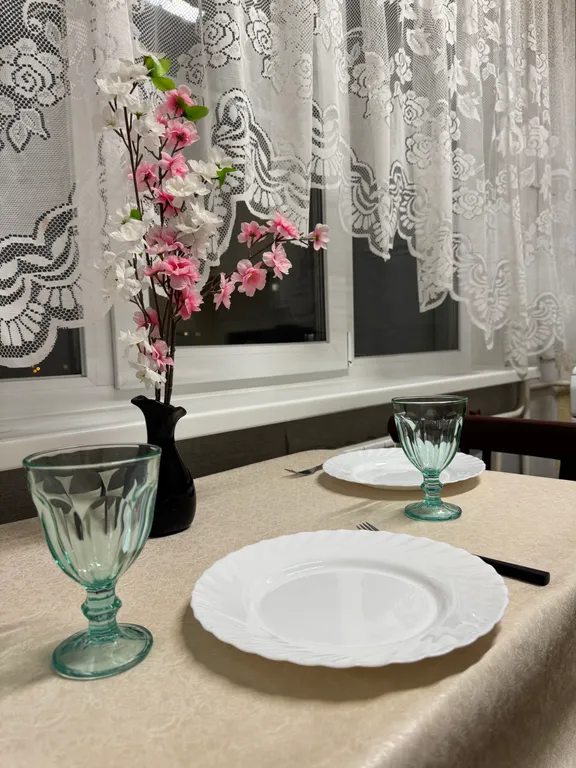 Квартира рядом с Коллажем, памятником Победы