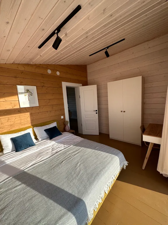 Коттедж Современный дом в окружении леса — Семеновское