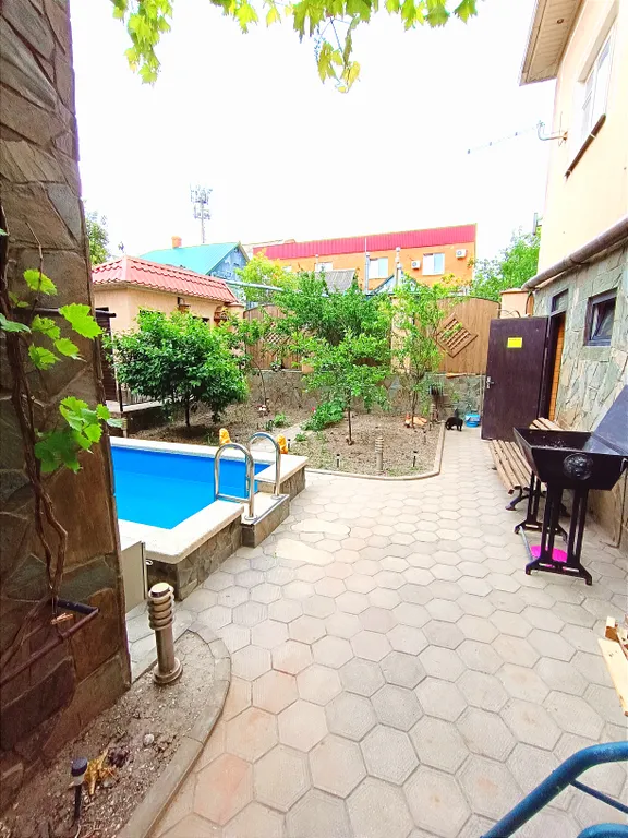 Дом с бассейном и русской баней