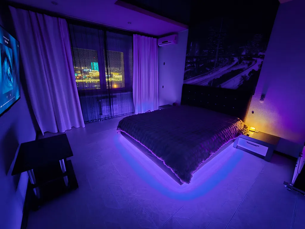 Шикарная квартира с сауной и умным домом в центре Челябинска — аренда посуточно в Челябинск