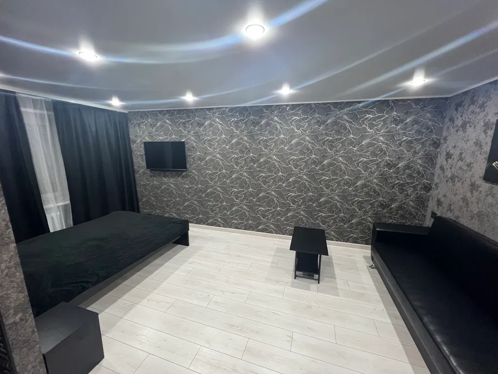 Уютная квартира в центре города — аренда посуточно в Вышний Волочек