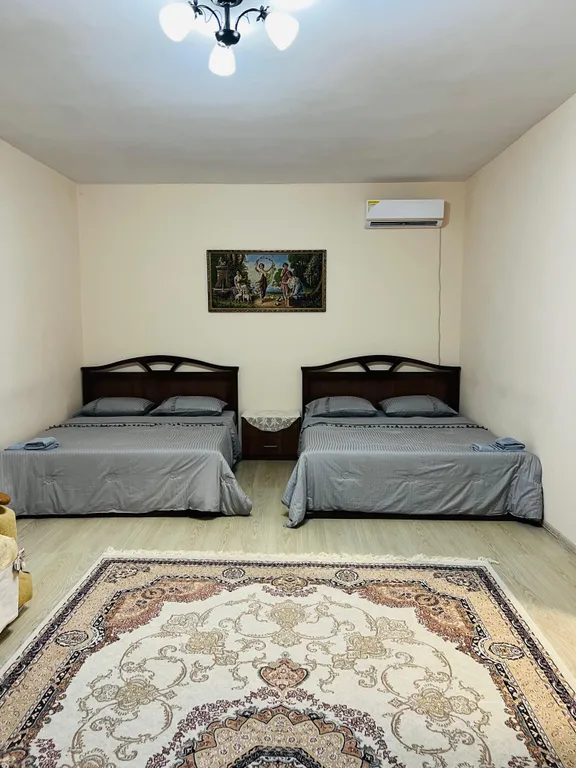 Уютный домик около речки