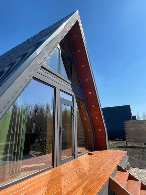 Коттедж Уютный домик с панорамными окнами — Донской