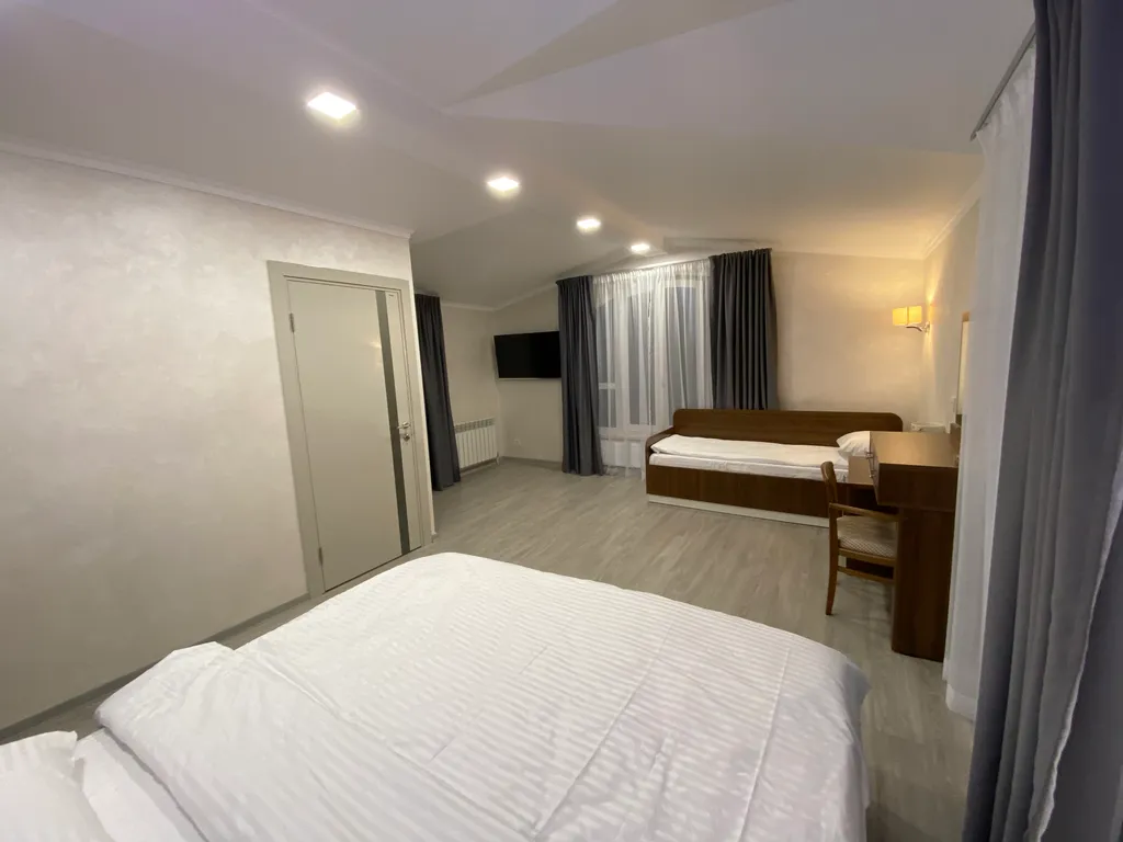 Уютный двухэтажный коттедж в самом центре