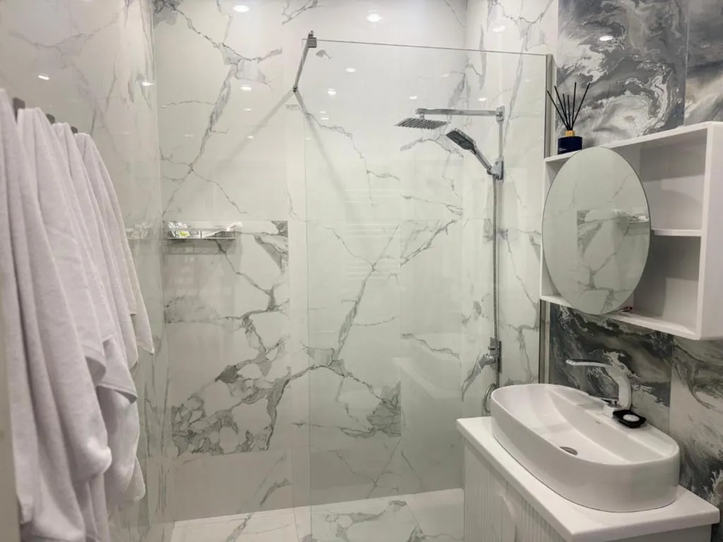 Большой двухместный номер с 1 кроватью