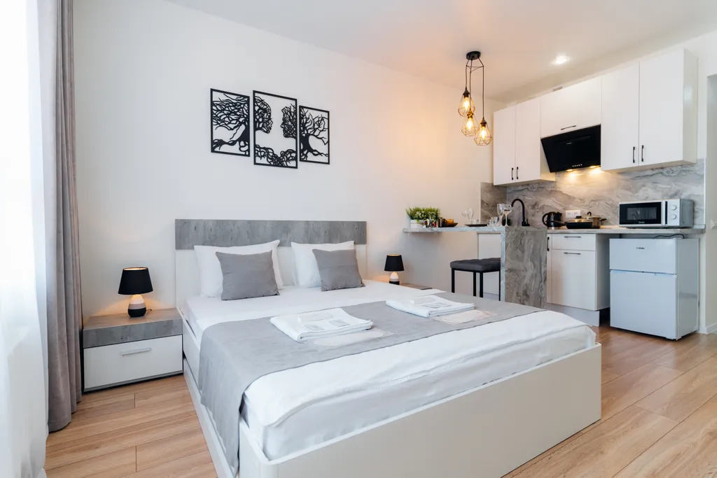 Квартира Стильная студия в центре Правобережья — аренда посуточно в Калуга