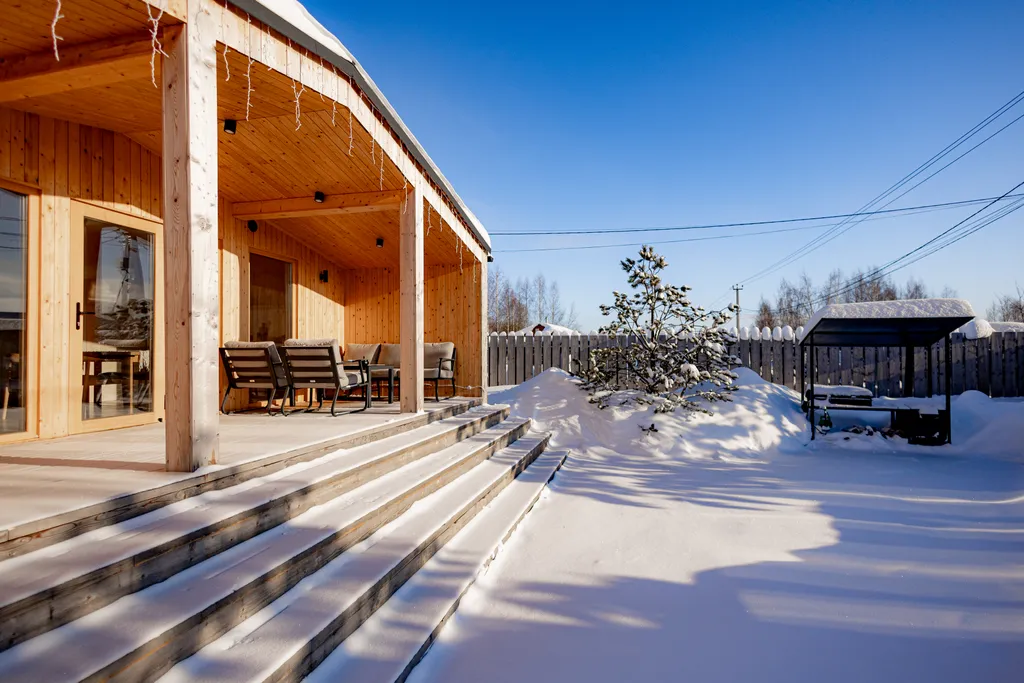 Дача на озере