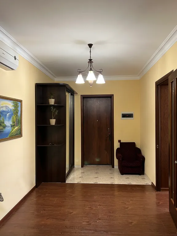 Двушка с удобной парковкой