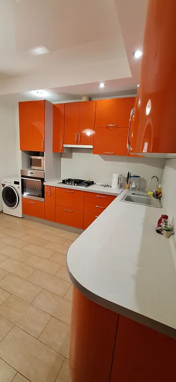 Большая квартира возле моря и бассейна