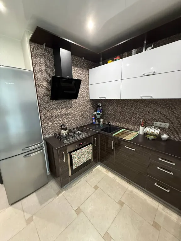 Двухкомнатная уютная большая квартира в районе с развитой инфраструктурой