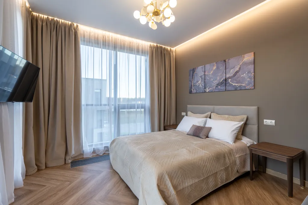 Дизайнерские апартаменты Охта КраСКИ Gold