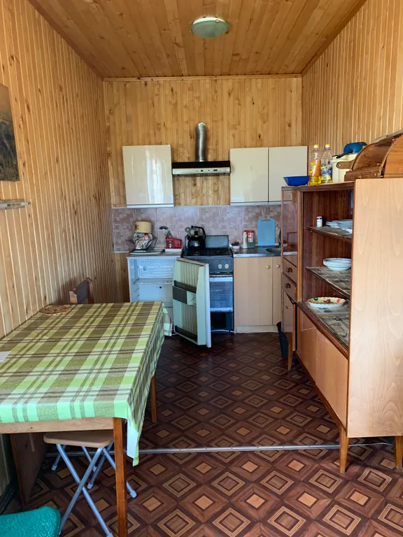 Дачный дом на берегу озера