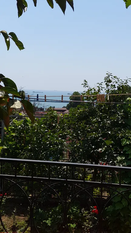 10 минут и вы у моря, уютная комната для вас, на 4 человек