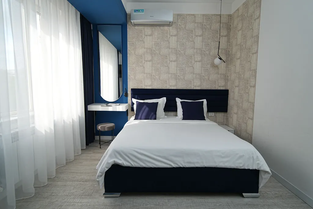 Квартира Студия с одной большой кроватью и видом на город — аренда посуточно в Ереван