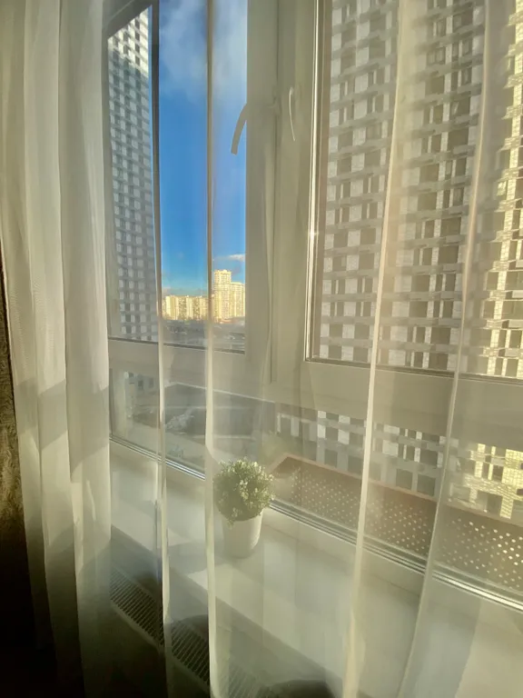 Просторная студия у метро Котельники в 2 минутах